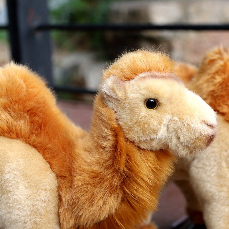 Camel Lifelike Plush Toys 25cm