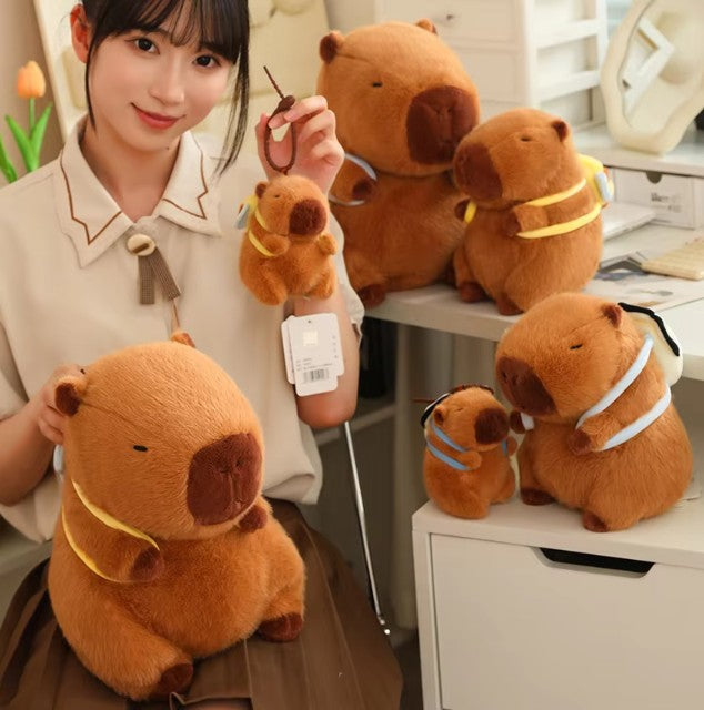 Cute Capybara With Bee/Oyster Bag Plush Keychains 12cm & Toys 23/33cm